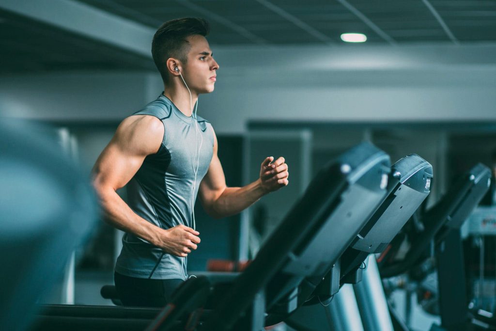 Guía definitiva de cardio: LISS vs MISS vs HIIT ejercicio LISS